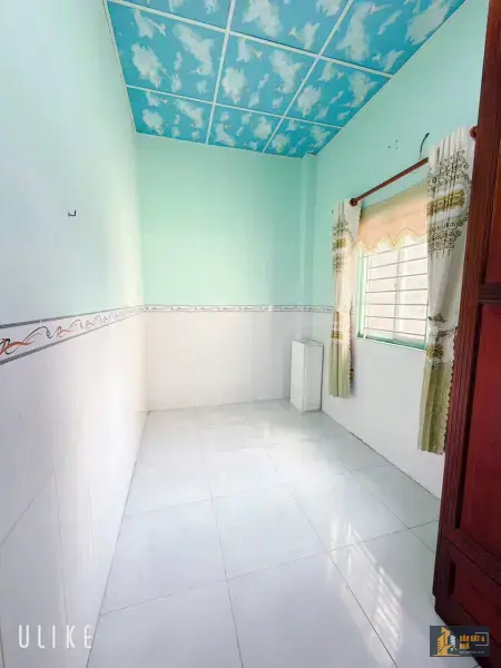 Bán nhà shr ngay chợ Xóm Nghèo