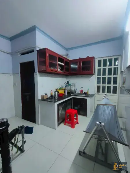 Cho thuê nhà gần trung tâm y tế Dĩ A