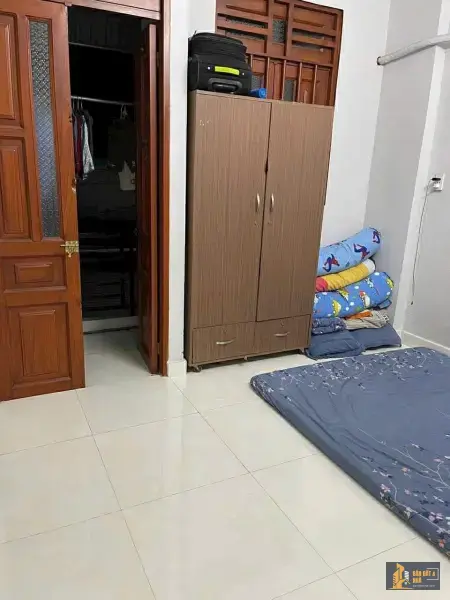 Bán nhà 1 trệt 1 lầu gần chợ Dĩ An 1