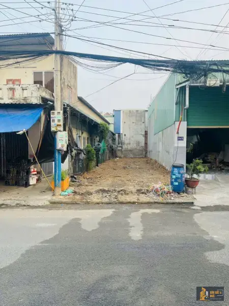 Bán đất mặt tiền đường Vũng Thiện
