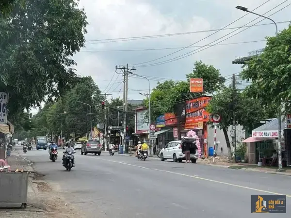 Bán lô đất mặt tiền Hai Bà Trưng