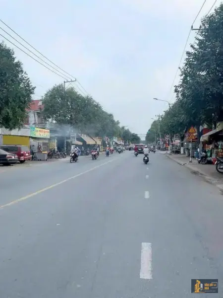 Bán lô đất mặt tiền Hai Bà Trưng